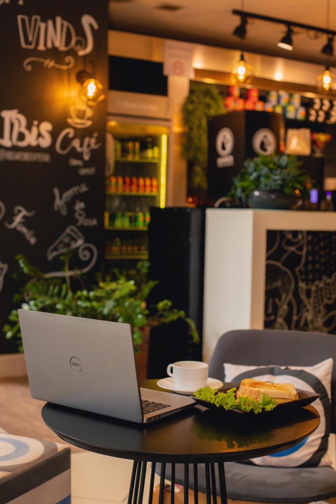 Ibis Budget Bh Afonso Pena Savassi Белу-Оризонти Экстерьер фото